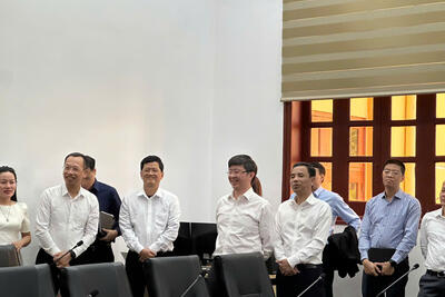 z7146463232450_487e2155e19bdcfbec902f1d8ce78392_b11e2