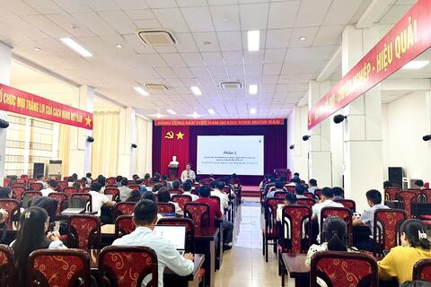 Tập huấn Chuyển đổi số “Lấy người dân làm trung tâm tại tỉnh Lai Châu: Cùng tư duy, cùng hành động”