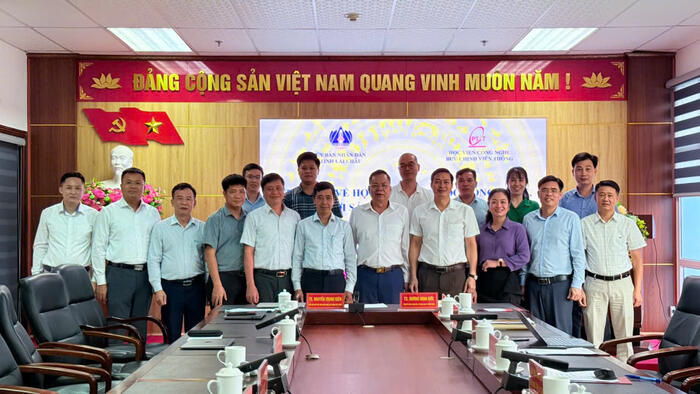 Trao đổi về Hợp tác Khoa học Công nghệ Đổi mới sáng tạo và chuyển đổi số