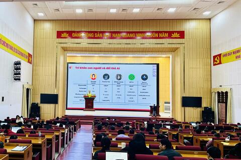 Bồi dưỡng kiến thức trí tuệ nhân tạo (AI) cho công chức, viên chức thực hiện nhiệm vụ và thực hành AI dùng chung thực hiện nhiệm vụ chính quyền địa phương 2 cấp
