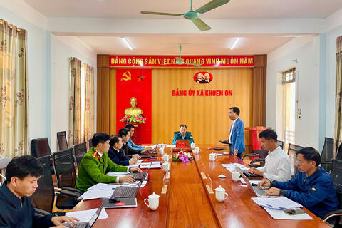 Hội nghị kiểm điểm tập thể và cá nhân các đồng chí Ủy viên Ban Thường vụ Đảng ủy xã Khoen On năm 2025