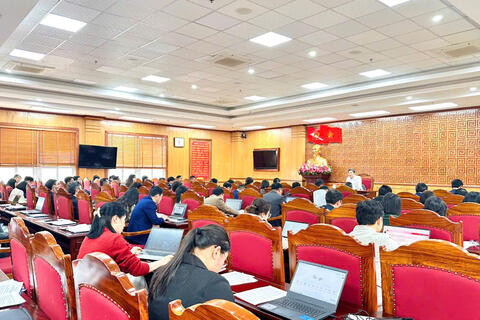 Đồng chí Phó Bí thư Tỉnh ủy làm việc với các sở, ngành về sáng kiến , mô hình đột  phá về phát triển khoa học, công nghệ, đổi mới sáng tạo và chuyển đổi số tỉnh  Lai Châu năm 2026.