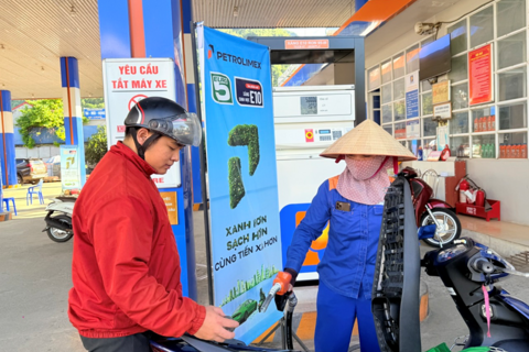 Bộ KH&CN tăng cường kiểm soát chất lượng xăng sinh học E10