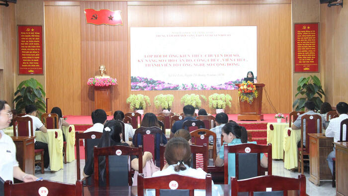 Bồi dưỡng kiến thức chuyển đổi số,  kỹ năng số cho hơn 100 học viên tại xã Lê Lợi
