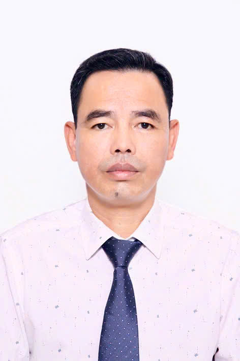 安価 ThS. NGUYỄN MINH HIỆU 小物